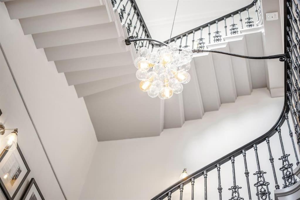 Rowntree One - Stunning Apartment- Grade II Listed York Luaran gambar
